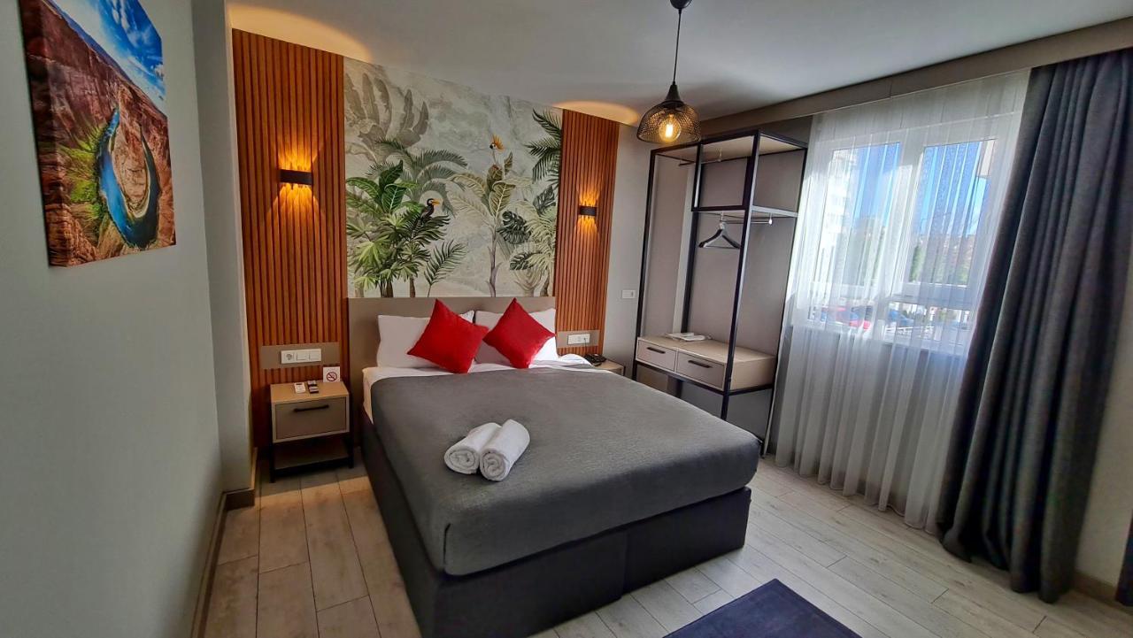 Letstay Panorama Suites Antália Exterior foto