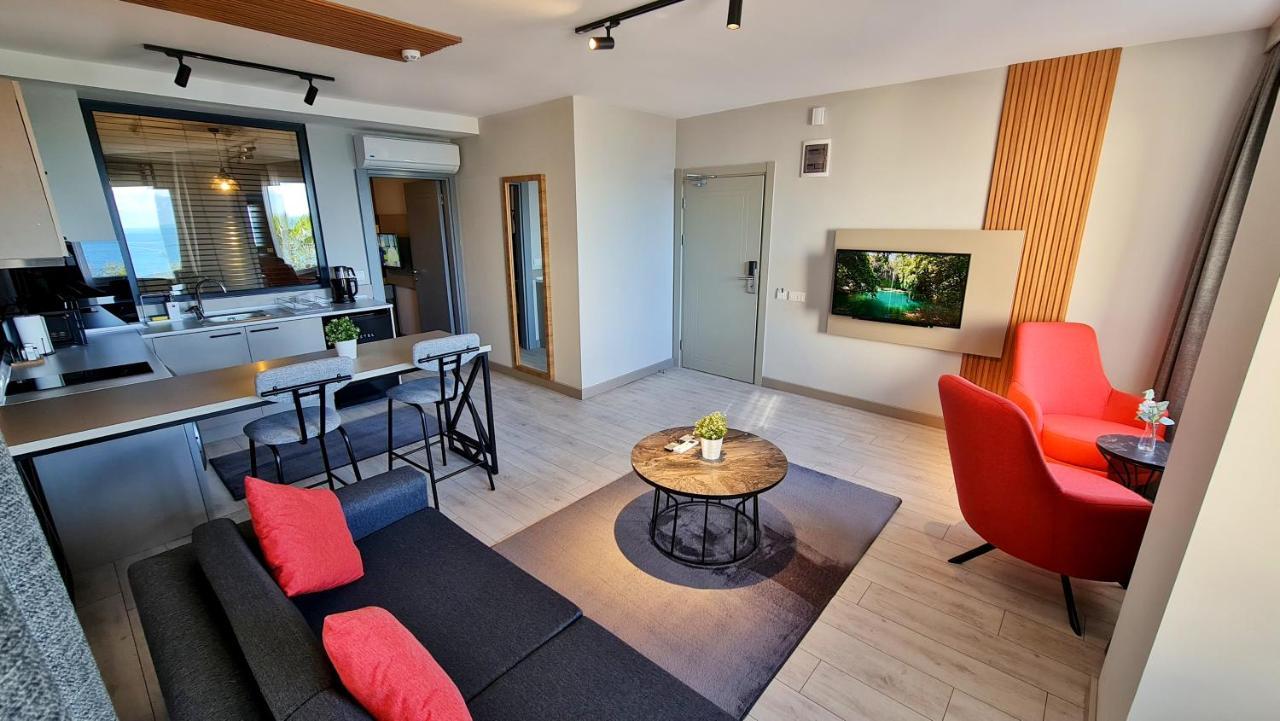 Letstay Panorama Suites Antália Exterior foto